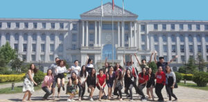 Top 4 cẩm nang du học Học viện Ngôn ngữ & Văn hóa Bắc Kinh 1 du học